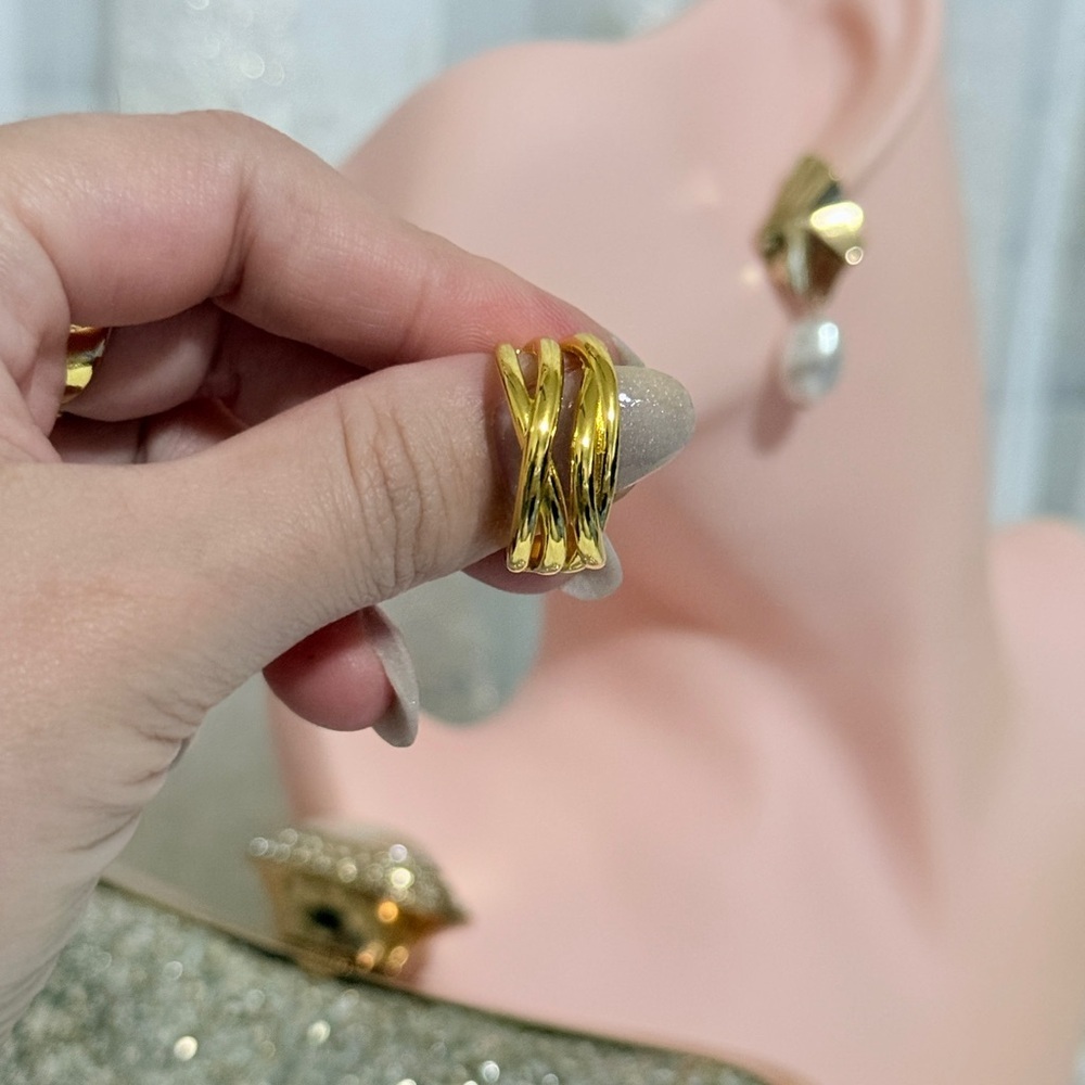 ⚜️ Elegant S925 Gold Ring - Picture 4 of 5